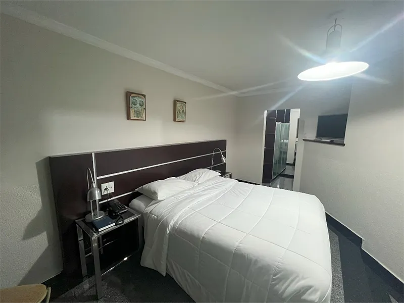 SUITE JUNIOR -1
